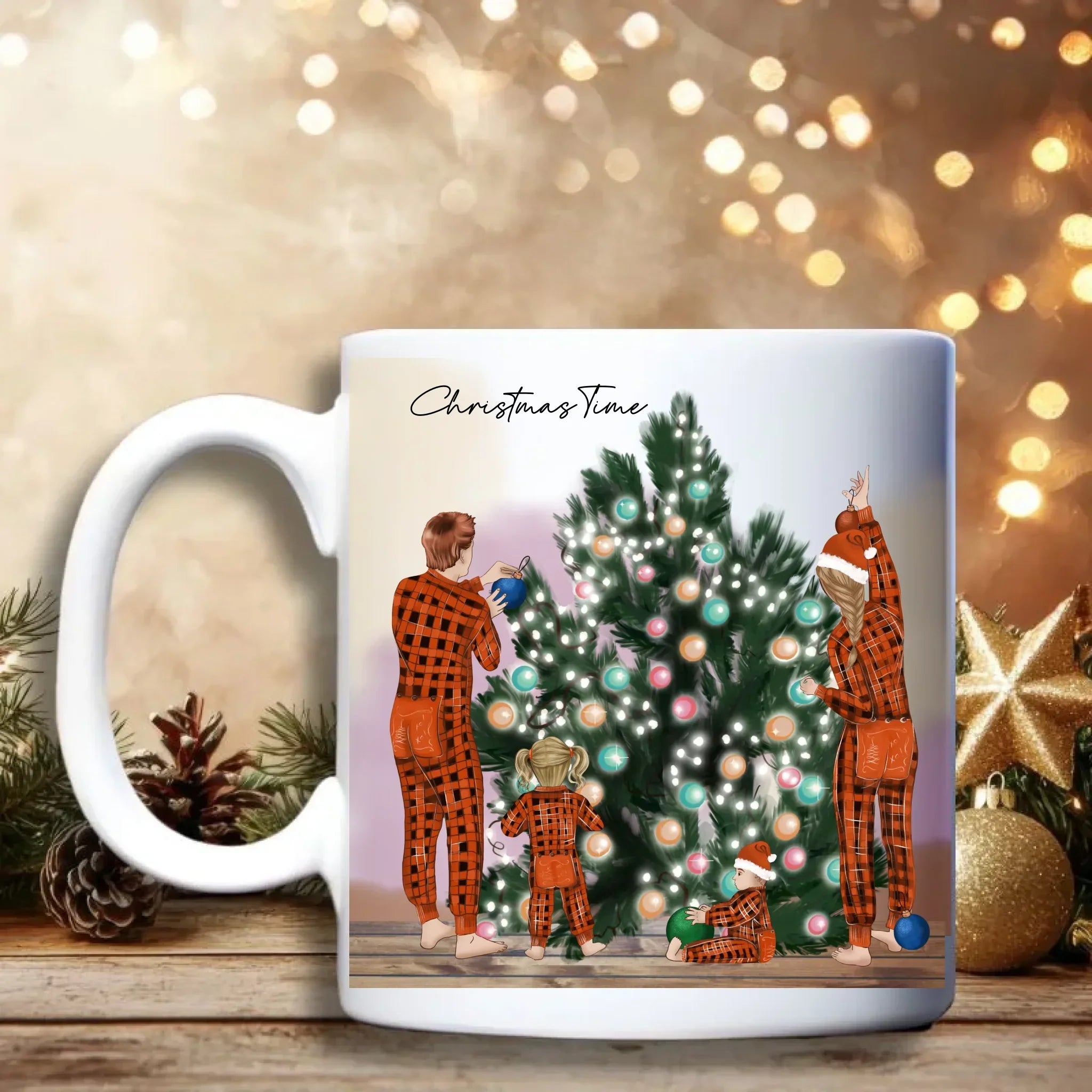 Kerst Beker – Gepersonaliseerde “Kerstboom versieren” mok met aanpasbare personages en kleding - Gezinscadeau