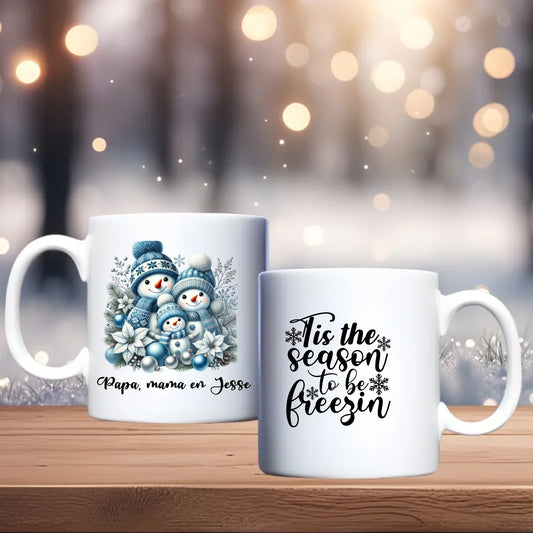 Sneeuwpop gezin van 3 Beker – persoonlijk wintercadeau voor gezin – debekershop.nl