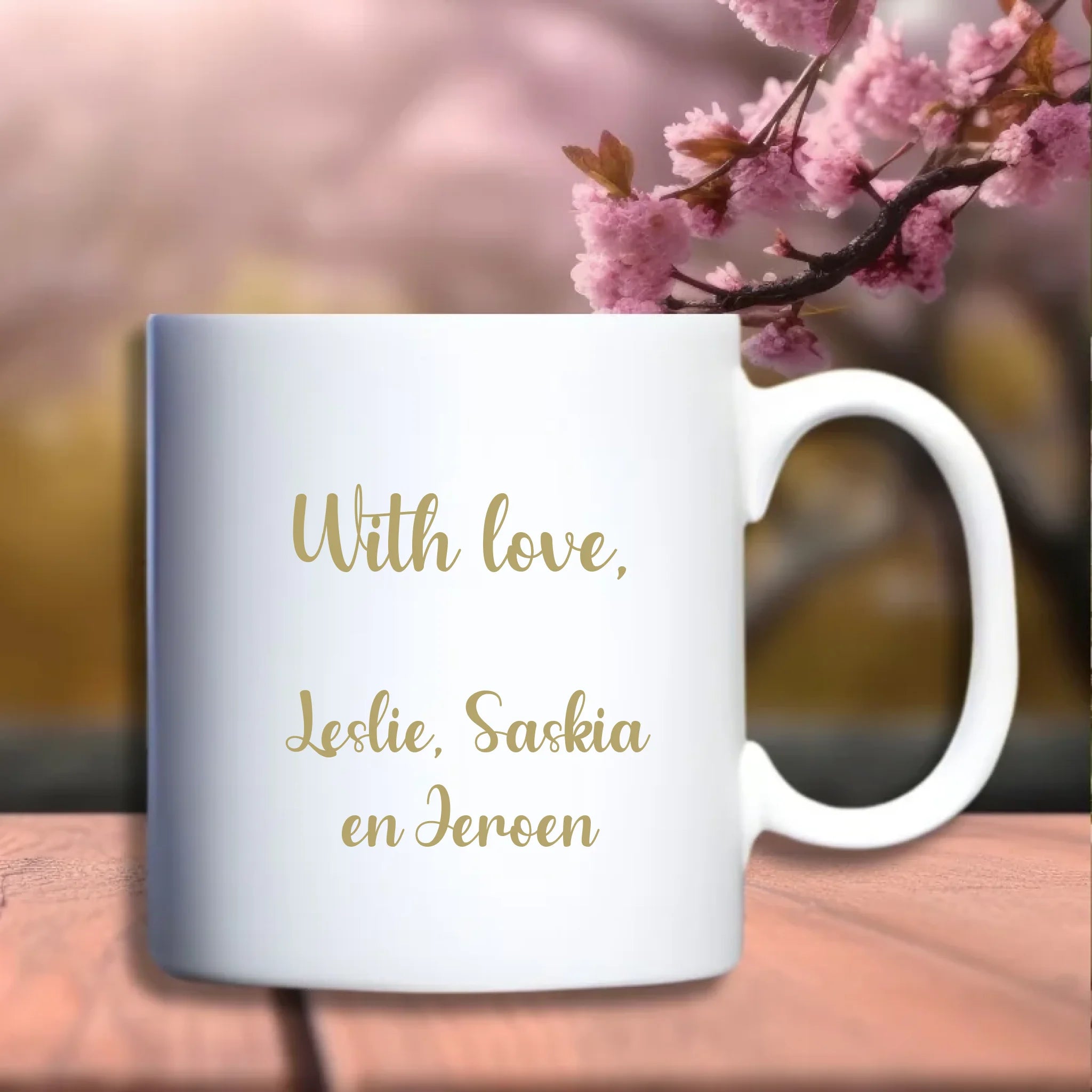 World’s best MOM Beker – persoonlijk cadeau met namen van kinderen – debekershop.nl