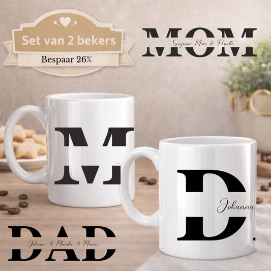 Set Mom and Dad monogram met namen erin 2 bekers: beker MOM en beker DAD in grote letters met de namen erdoorheen, FlexMade