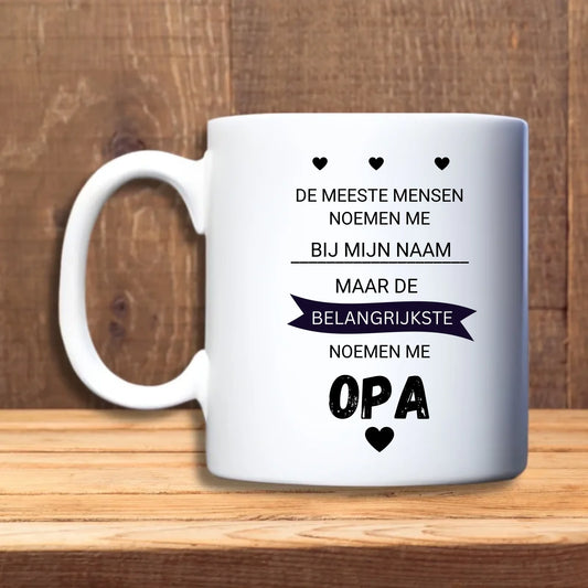 De meeste mensen noemen mij opa - Geboortecadeau - Mok - Gepersonaliseerde Beker