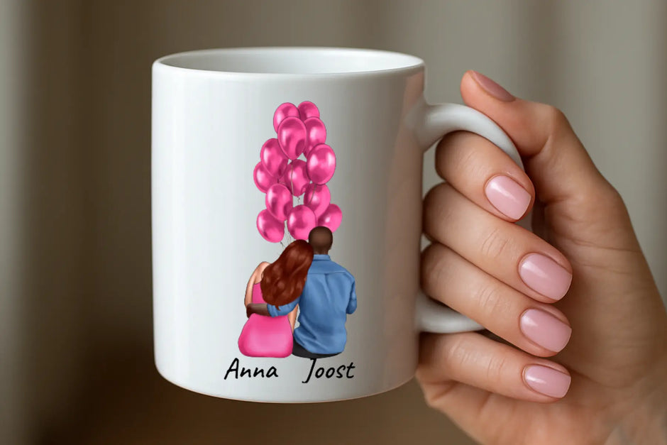 Verschillende soorten bedrukte bekers en mokken van Debekershop, verzendklaar voor Nederland en België