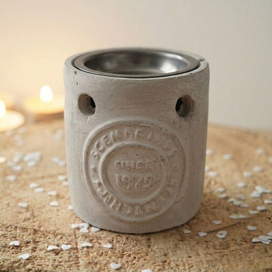 Betonlook brander: grijze geurbrander van beton met een metalen schaaltje voor waxmelts, FlexMade
